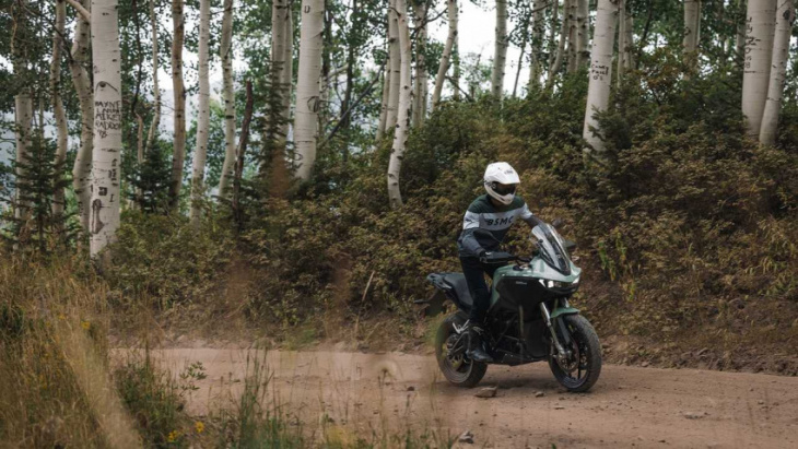 2023 zero dsr/x first ride review: electric goes off the grid