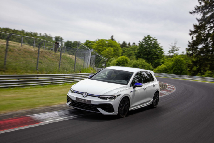android, review: 2022 volkswagen golf gti mk8 - no drama, only action