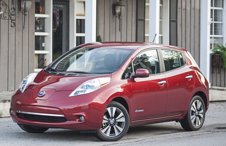 accrual intentions: nissan leaf batteries lasting well beyond predicted age