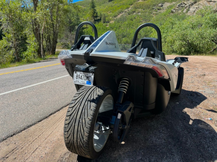 2022 polaris slingshot sl review: this 3-wheeled wonder is not for everyone