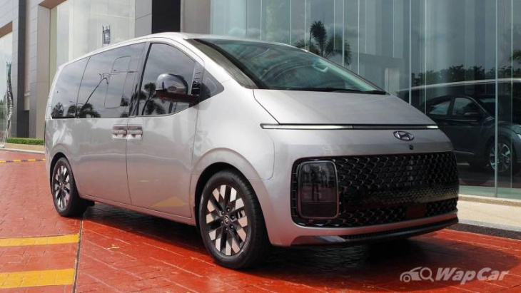 2022 hyundai staria 10-seater open for booking - estimated from rm 17xk, coming in q4 2022