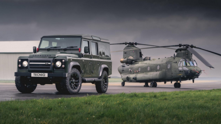 raf inspired land rover defender to be auctioned at goodwood revival