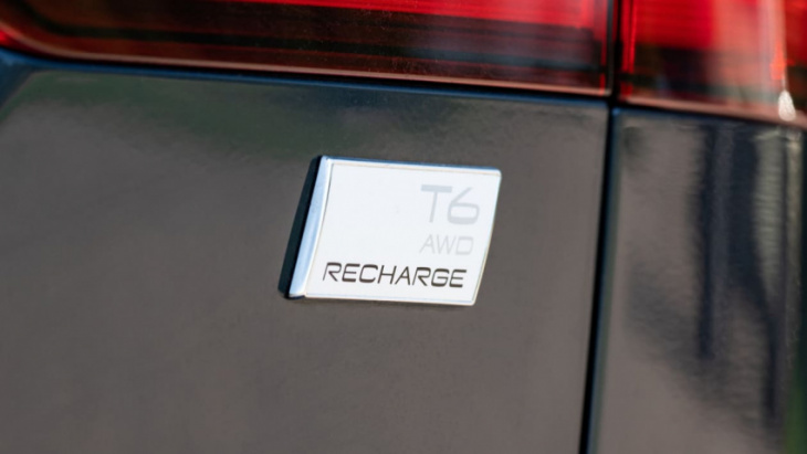volvo v60 recharge hybrid review