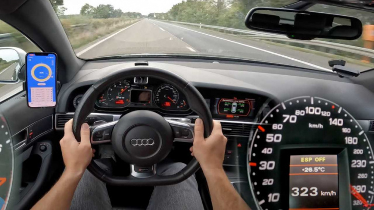 tuned audi rs6 v10 runs out of speedo, sounds like a lambo on autobahn