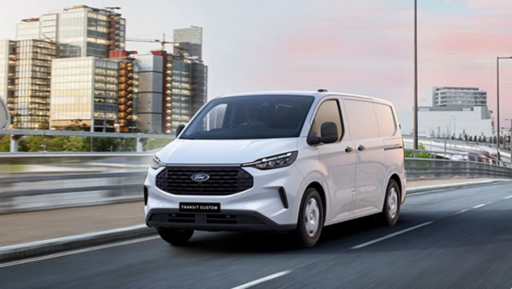 better looking than a hyundai staria load? 2023 ford transit custom makes public debut as box-fresh box van due in australia late next year