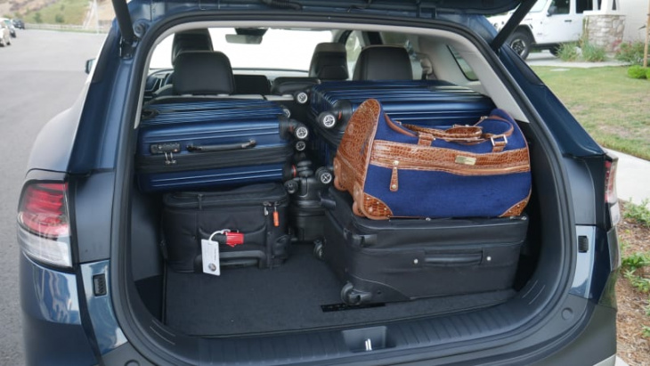 kia sportage luggage test: how much cargo space?