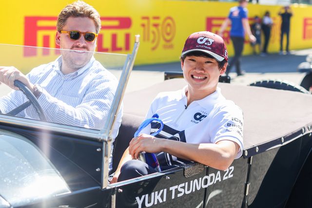 f1's most interesting young driver yuki tsunoda will return to alphatauri in 2023