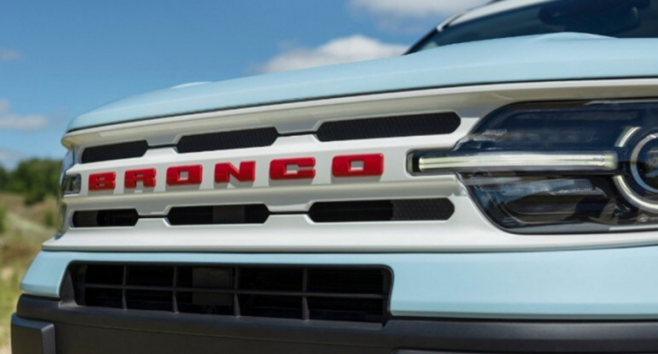 what are the dimensions of a 2023 ford bronco sport?
