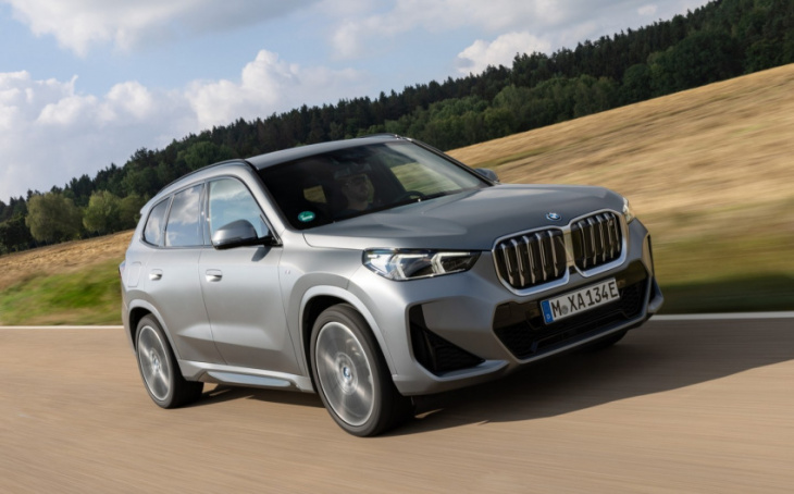 bmw x1 and ix1 2023 review: compact crossover now comes as an electric car, too