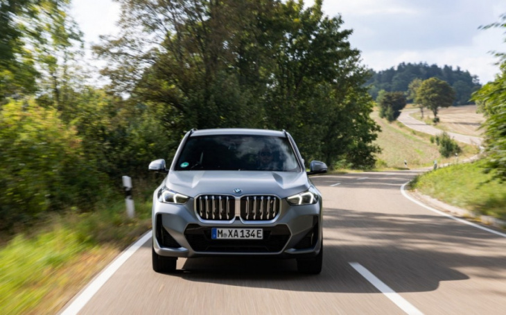 bmw x1 and ix1 2023 review: compact crossover now comes as an electric car, too