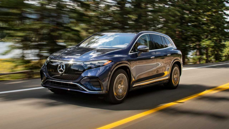 2023 mercedes-benz eqs suv first drive: commodious, luxurious, capable