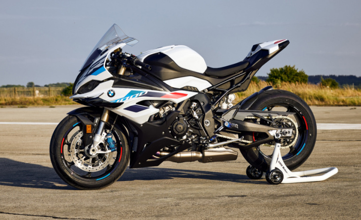 bmw reveals new superbike with more power than a hot hatch