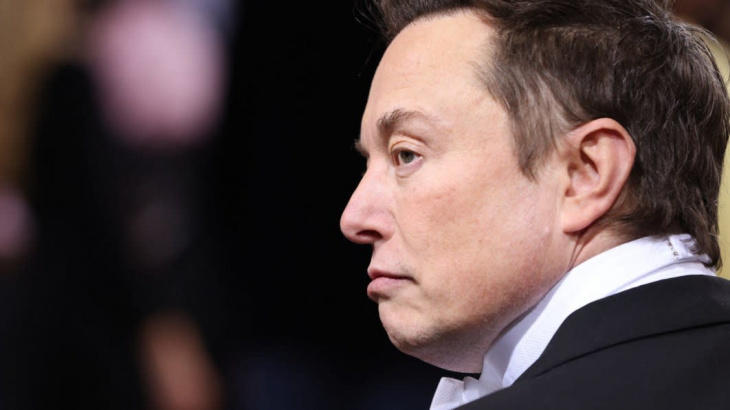 elon musk touted the 'importance' of tesla being a publicly traded company just 4 years after trying to take it private with his 'funding secured' tweet