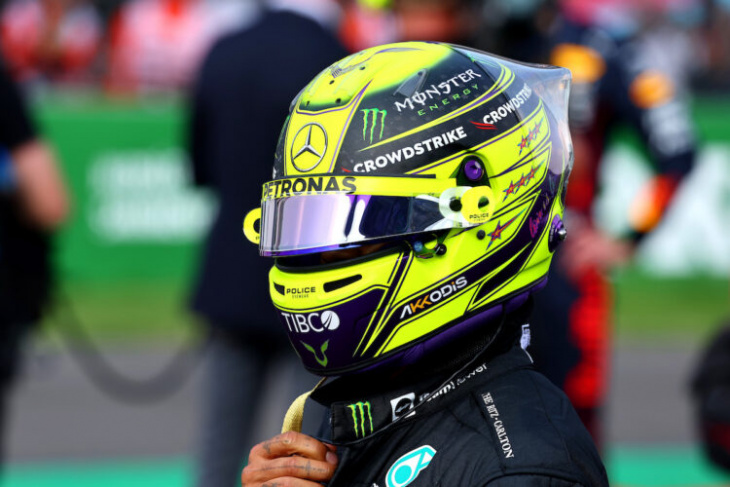 Hamilton reveals F1 engine problem amid Mexico pole fight