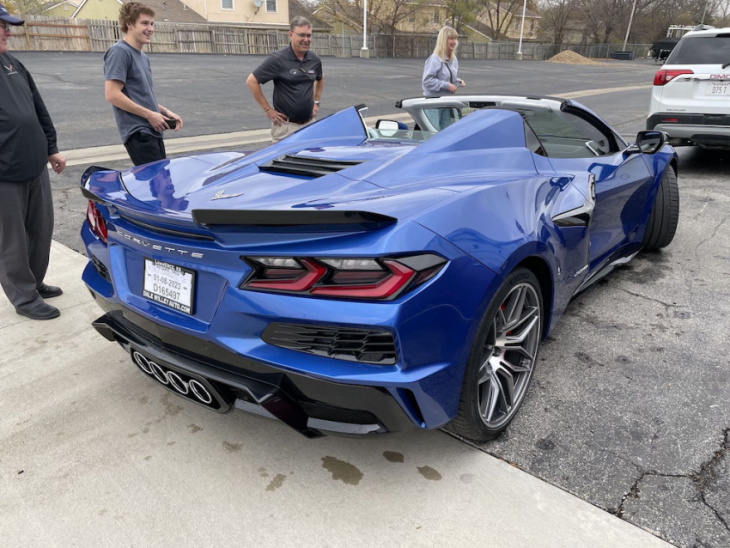 ‘corvette forum’ member takes delivery of gorgeous elkhart lake blue c8 corvette z06