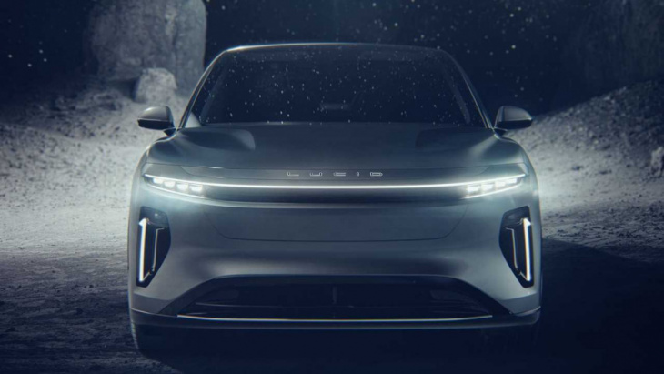 lucid gravity suv launching in 2024 with seven seats, supercar speed