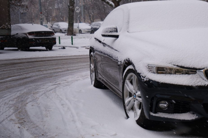 j.d. power reveals its pro tips for washing your car in the winter
