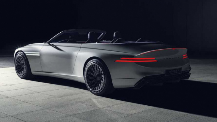 genesis x concept drops its top, becomes convertible at la auto show