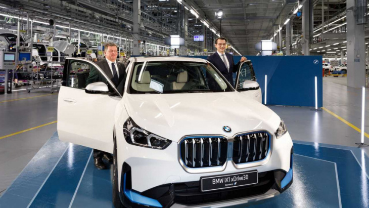 bmw ix1 production begins in germany