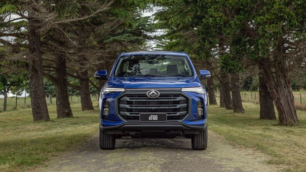 ldv et60 2023: australia’s first electric ute priced at $92,990