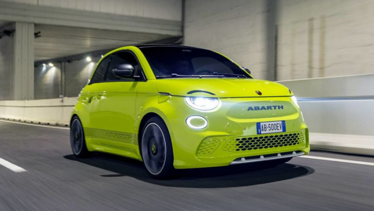 a hot hatch electric car! 2023 abarth 500e confirmed for australia next year as new compact performance hatchback puts an electric sting in the scorpion's tail to fight cupra born and gwm ora good car gt