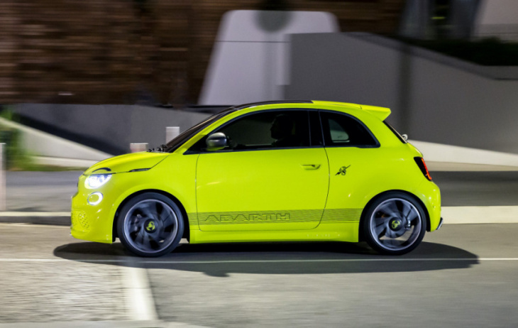 us-bound fiat 500e spawns feisty abarth version with 153 hp