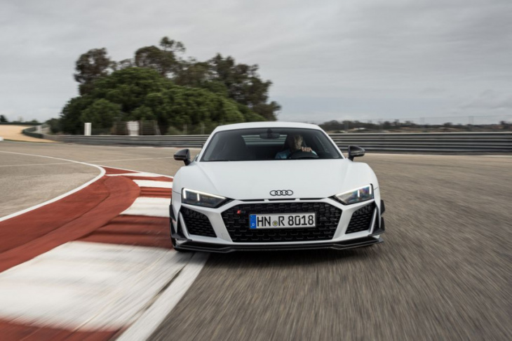 2023 audi r8 gt is a playful, traction-limited goodbye