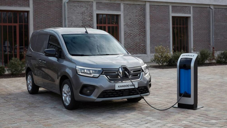 2023 renault kangoo e-tech ev set to be australia's cheapest electric van
