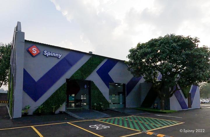 spinny park used car outlet opens in bangalore