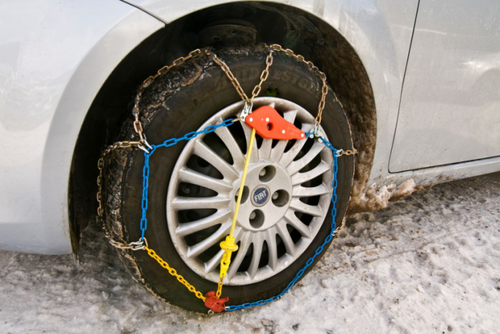 everything you need to know about tire chains
