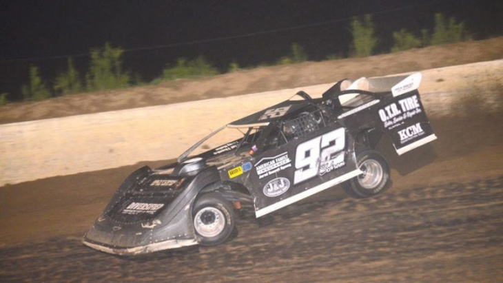 schram enjoys rookie prize in imca late model division