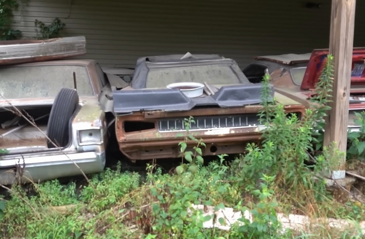 massive mopar hoard discovered in missouri, it’s packed with rare hemi classics