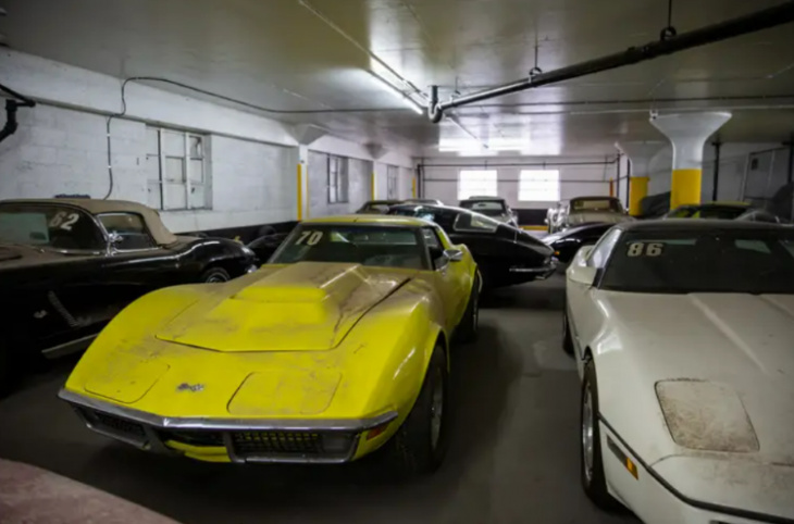 a rare collection of 36 classic corvettes were discovered in an underground garage after 25 years!