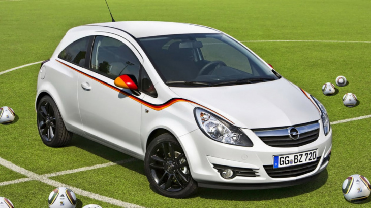 football cars: the best and worst motors inspired by the beautiful game