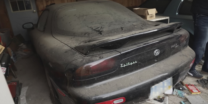 watch this virtually new mazda rx-7 emerge from a garage after 23 years