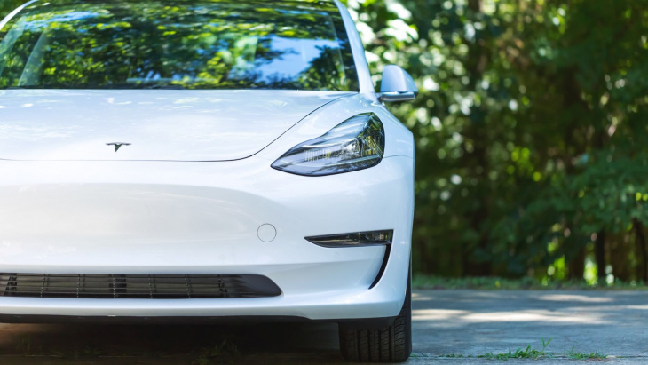 tesla just lowered prices for model 3 and model y — but only if you buy this month