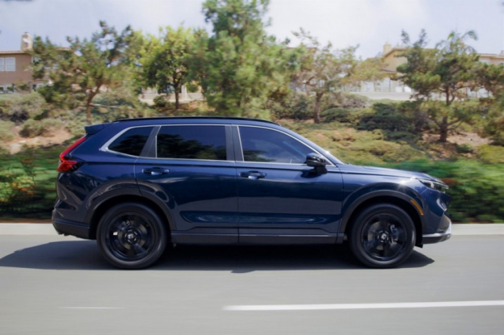android, which 2023 honda suv gets the best gas mileage?