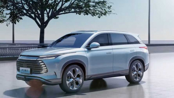 byd outsells tesla, volkswagen in china and becomes the top-selling brand