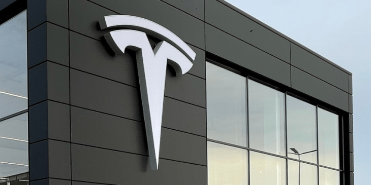 tesla received the green light to expand german gigafactory