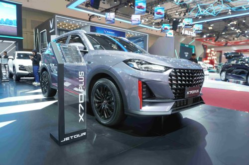 Jetour X70, Jetour, JETOUR X70 Plus: Solusi Cerdas untuk Mobilitas Harian yang Nyaman dan Aman