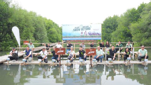 Perangi Emisi Karbon Tidak Hanya Pakai Mobil Listrik