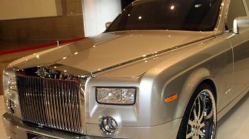 Daftar Mobil Klasik dengan Tenaga Luar Biasa