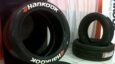 Hankook Salurkan Seratusan Unit Ban untuk Operasional Kendaraan Pelayanan Publik