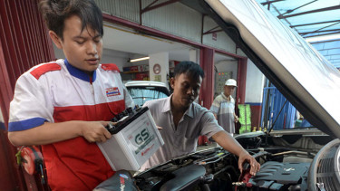 Harga Lebih Mahal, Aki Kering Bikin Untung atau Rugi?
