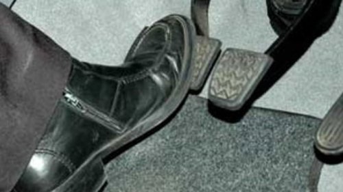 Hindari Kebiasaan Ini agar Kopling Mobil Tetap Awet