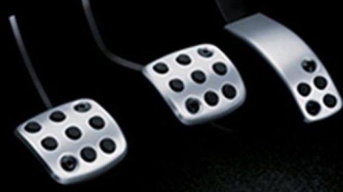 5 Kesalahan Fatal yang Harus Dihentikan Jika Ingin Rem Mobil Tetap Awet!