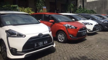 Anti Repot di Parkiran Sempit: MPV Pintu Geser Murah Mulai Rp100 Juta