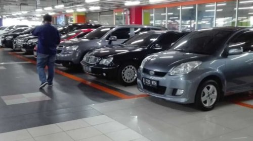 Terpopuler: Mobil Baru vs Bekas Rp150 Juta, Model yang Sulit Turun Harga, dan Rahasia Tunggangan Kimi Antonelli