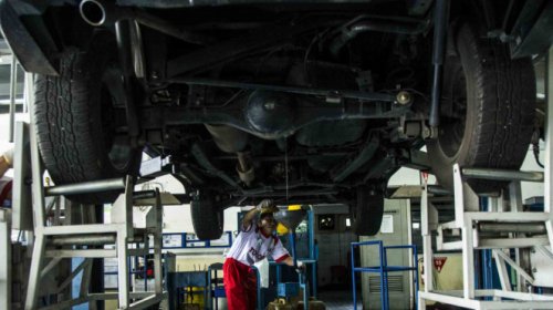 Ini Hari yang Paling Disarankan untuk Ganti Oli Mobil