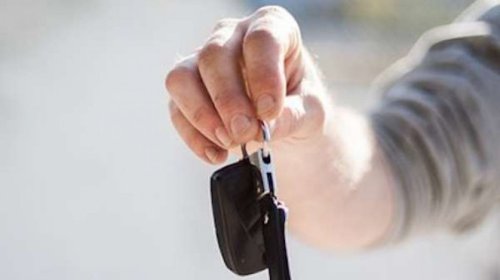 Berkendara Tanpa Kunci Remote Mobil? Ini Risiko dan Konsekuensi yang Perlu Anda Tahu